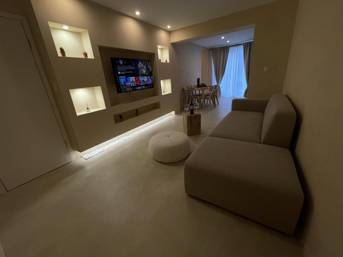 Cozy Apartment Matijas With Private Parking And Terrace Сплит Экстерьер фото